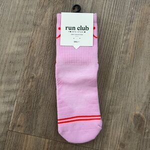 NWT Pink Pointe Studio Happy Ankle Runner Grip Socks